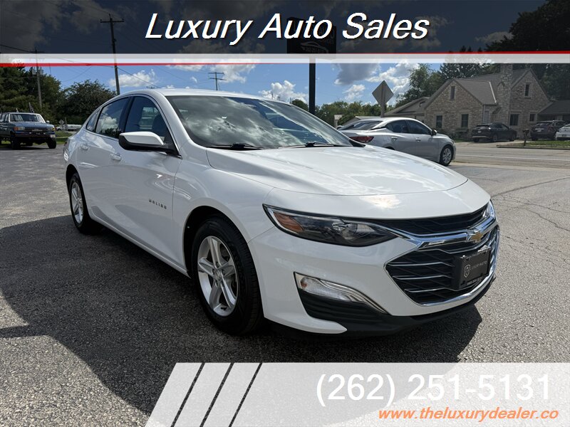2019 Chevrolet Malibu LS Fleet   - Photo 1 - Lannon, WI 53046