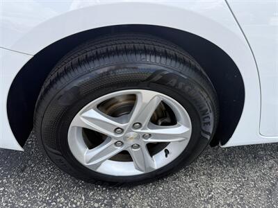 2019 Chevrolet Malibu LS Fleet - Photo 16 - Lannon, WI 53046