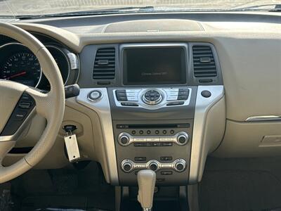 2011 Nissan Murano LE   - Photo 15 - Lannon, WI 53046