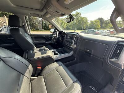 2018 Chevrolet Silverado 1500 LTZ Z71   - Photo 12 - Lannon, WI 53046