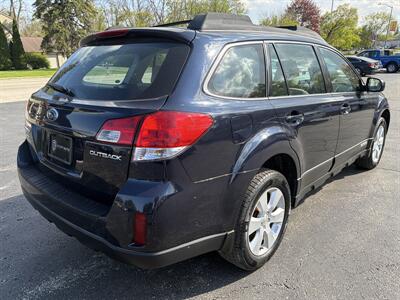 2012 Subaru Outback 2.5i   - Photo 7 - Lannon, WI 53046