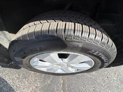 2012 Subaru Outback 2.5i   - Photo 18 - Lannon, WI 53046