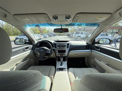 2012 Subaru Outback 2.5i   - Photo 14 - Lannon, WI 53046