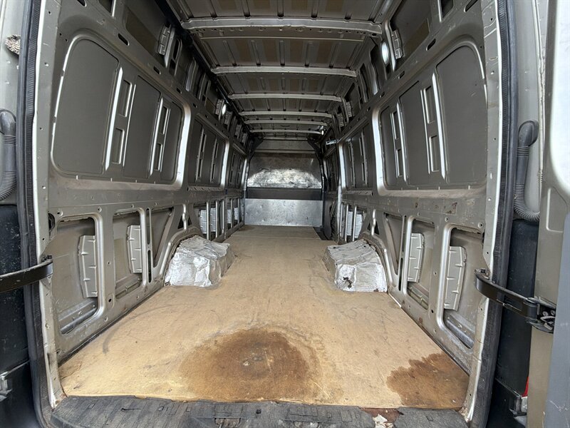 2016 Mercedes-Benz Sprinter Cargo Van Base - Photo 9