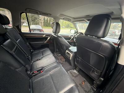 2012 Lexus GX 460 Premium - Photo 14 - Lannon, WI 53046