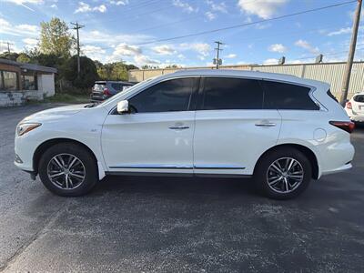 2017 INFINITI QX60 - Photo 2 - Lannon, WI 53046
