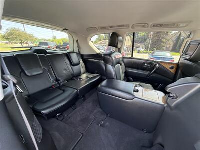 2014 INFINITI QX80   - Photo 17 - Lannon, WI 53046