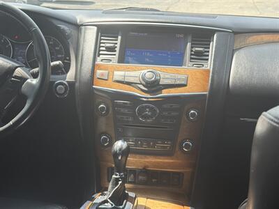 2014 INFINITI QX80   - Photo 22 - Lannon, WI 53046