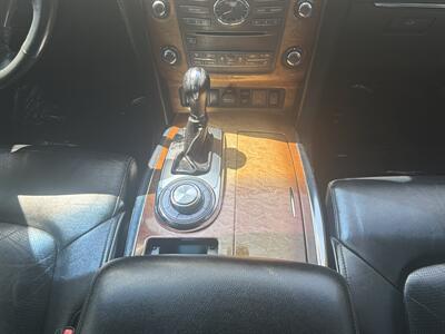 2014 INFINITI QX80   - Photo 24 - Lannon, WI 53046