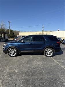 2017 Ford Explorer XLT - Photo 4 - Lannon, WI 53046