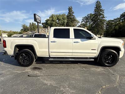 2015 GMC Sierra 1500 SLE   - Photo 8 - Lannon, WI 53046