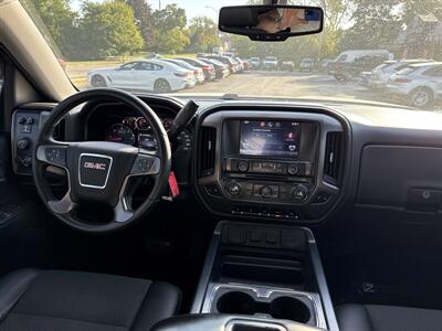 2015 GMC Sierra 1500 SLE   - Photo 13 - Lannon, WI 53046