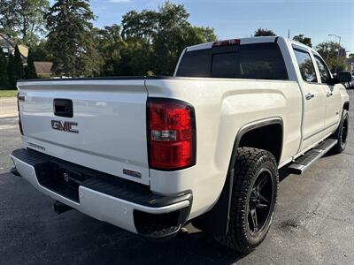 2015 GMC Sierra 1500 SLE   - Photo 7 - Lannon, WI 53046