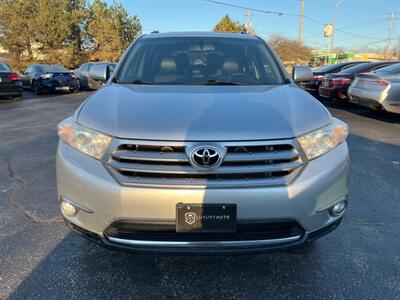 2011 Toyota Highlander Limited   - Photo 2 - Lannon, WI 53046