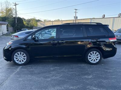 2013 Toyota Sienna XLE 7-Passenger   - Photo 5 - Lannon, WI 53046