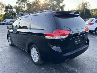 2013 Toyota Sienna XLE 7-Passenger   - Photo 6 - Lannon, WI 53046