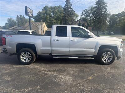 2019 Chevrolet Silverado 1500 LD LT - Photo 8 - Lannon, WI 53046