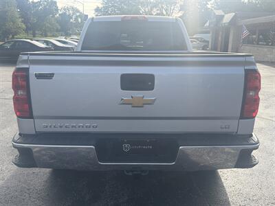 2019 Chevrolet Silverado 1500 LD LT - Photo 6 - Lannon, WI 53046