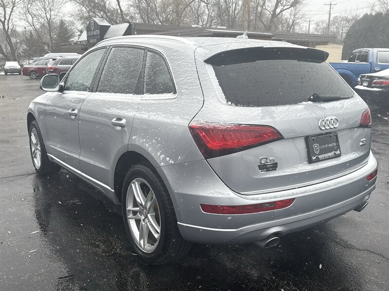 2015 Audi Q5 Premium TDI photo 3