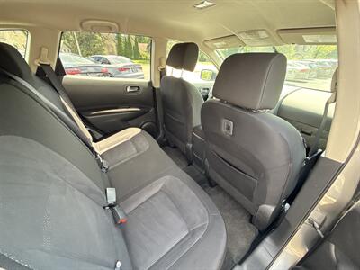 2012 Nissan Rogue S   - Photo 12 - Lannon, WI 53046