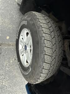 2017 Ford F-150 XL - Photo 16 - Lannon, WI 53046