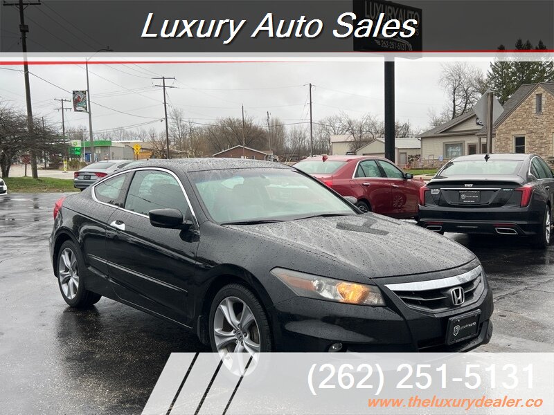 2011 Honda Accord EX-L V6 - Photo 1 - Lannon, WI 53046