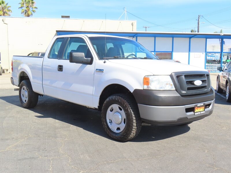 2007 Ford F-150 XL SuperCab Short-Bed 4WD  
