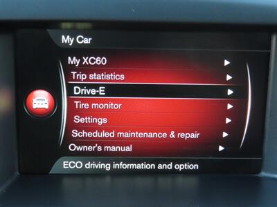 2016 Volvo XC60 T5 Drive-E Premier   - Photo 13 - Santa Cruz, CA 95062