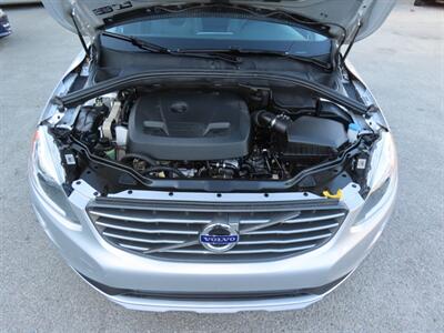 2016 Volvo XC60 T5 Drive-E Premier   - Photo 45 - Santa Cruz, CA 95062