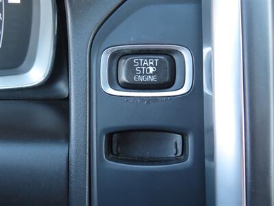 2016 Volvo XC60 T5 Drive-E Premier   - Photo 10 - Santa Cruz, CA 95062