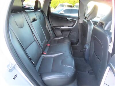 2016 Volvo XC60 T5 Drive-E Premier   - Photo 34 - Santa Cruz, CA 95062
