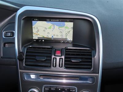 2016 Volvo XC60 T5 Drive-E Premier   - Photo 29 - Santa Cruz, CA 95062