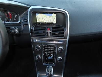 2016 Volvo XC60 T5 Drive-E Premier   - Photo 17 - Santa Cruz, CA 95062