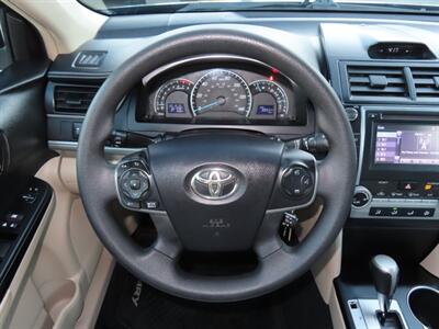 2014 Toyota Camry LE - Photo 8 - Santa Cruz, CA 95062