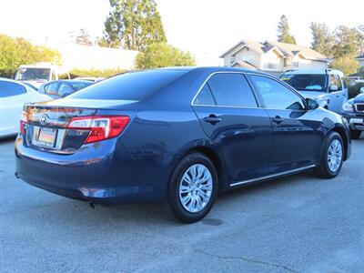2014 Toyota Camry LE - Photo 4 - Santa Cruz, CA 95062