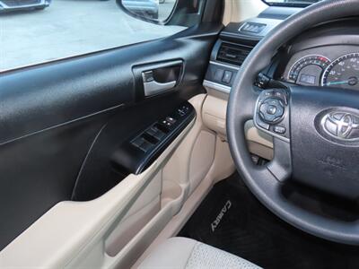 2014 Toyota Camry LE - Photo 9 - Santa Cruz, CA 95062