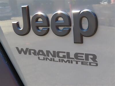 2022 Jeep Wrangler Sport Unlimited 4WD - Photo 5 - Santa Cruz, CA 95062