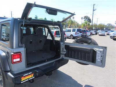 2022 Jeep Wrangler Sport Unlimited 4WD - Photo 40 - Santa Cruz, CA 95062