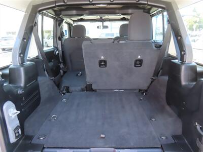 2022 Jeep Wrangler Sport Unlimited 4WD - Photo 38 - Santa Cruz, CA 95062