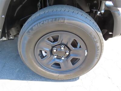 2022 Jeep Wrangler Sport Unlimited 4WD - Photo 44 - Santa Cruz, CA 95062