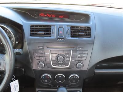 2012 Mazda Mazda5 Sport   - Photo 10 - Santa Cruz, CA 95062