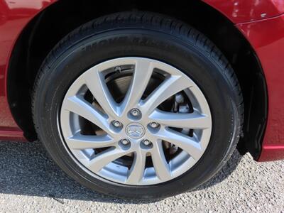 2012 Mazda Mazda5 Sport   - Photo 33 - Santa Cruz, CA 95062