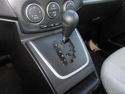 2012 Mazda Mazda5 Sport   - Photo 18 - Santa Cruz, CA 95062
