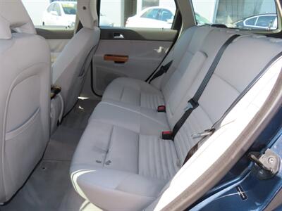 2009 Volvo V50 2.4i   - Photo 25 - Santa Cruz, CA 95062