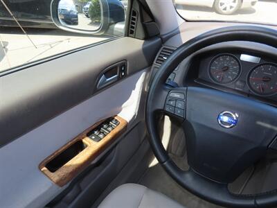 2009 Volvo V50 2.4i   - Photo 10 - Santa Cruz, CA 95062