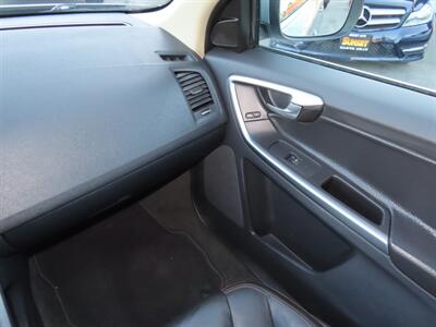 2010 Volvo XC60 T6 AWD   - Photo 20 - Santa Cruz, CA 95062
