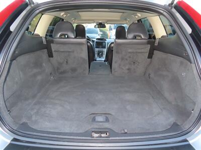 2010 Volvo XC60 T6 AWD   - Photo 35 - Santa Cruz, CA 95062