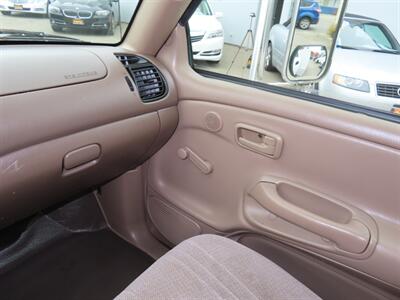 2003 Toyota Tundra   - Photo 19 - Santa Cruz, CA 95062