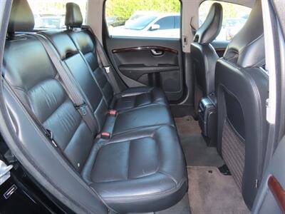 2015 Volvo XC70 3.2 Premier Plus AWD - Photo 34 - Santa Cruz, CA 95062