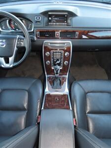 2015 Volvo XC70 3.2 Premier Plus AWD - Photo 19 - Santa Cruz, CA 95062